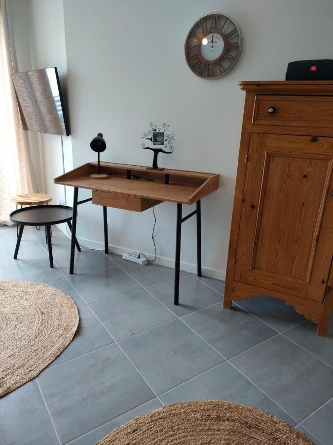 לה רושל Appartement Aux Minimes מראה חיצוני תמונה